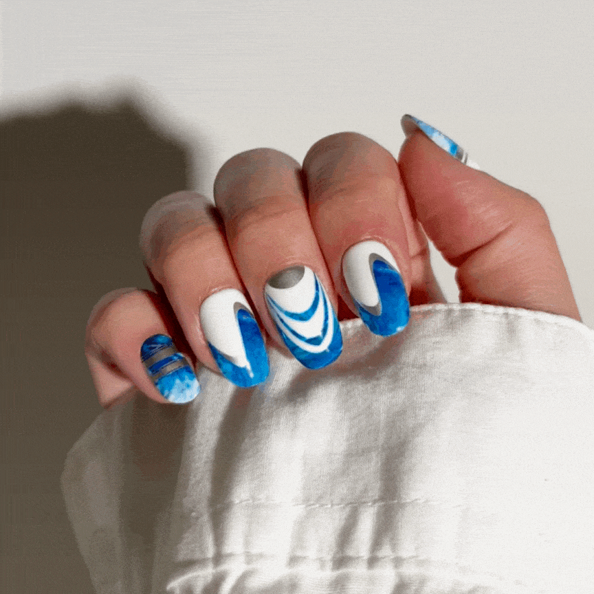 Ocean Glint - Oval Sustainable Nails