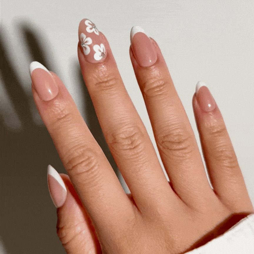 Peach Fleur - Almond Sustainable Nails