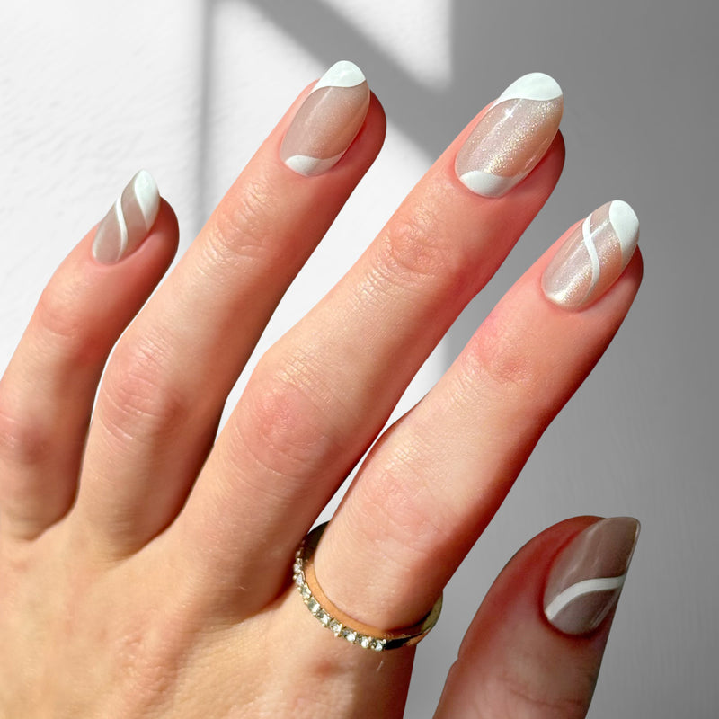 Silken Cats Eye - Oval Sustainable Nails