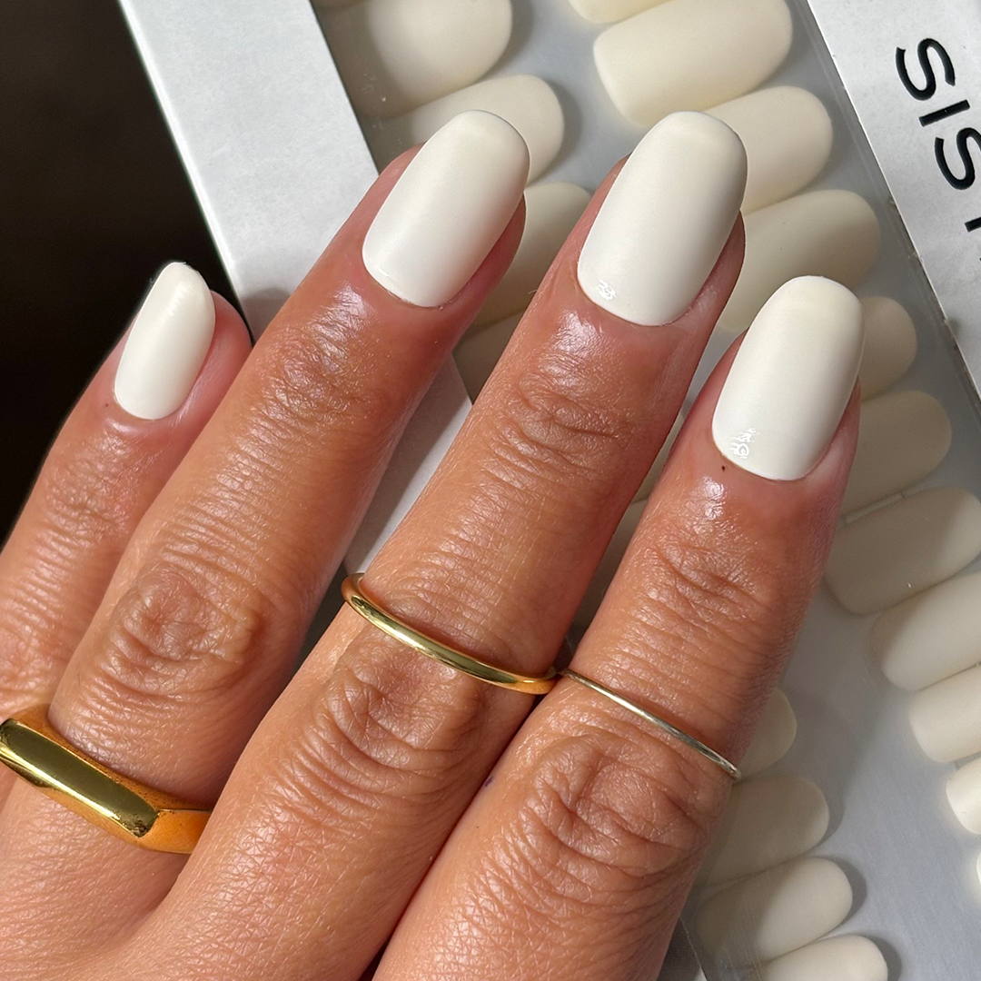 Cream - Oval - Sustainable Nails